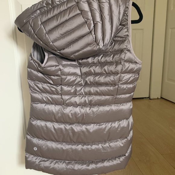 Lululemon pack it down vest - size 4 - shine lunar rock - Picture 3 of 4